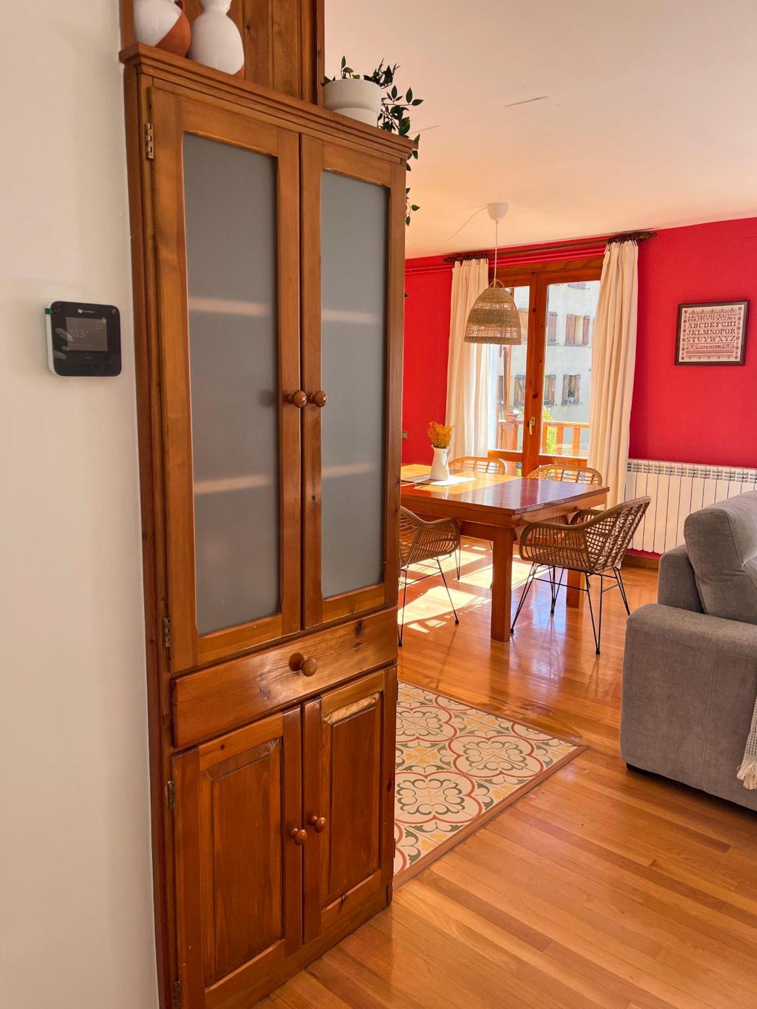 Apartamento Familiar En El Centro De Benasque Con Terraza Bagian luar foto